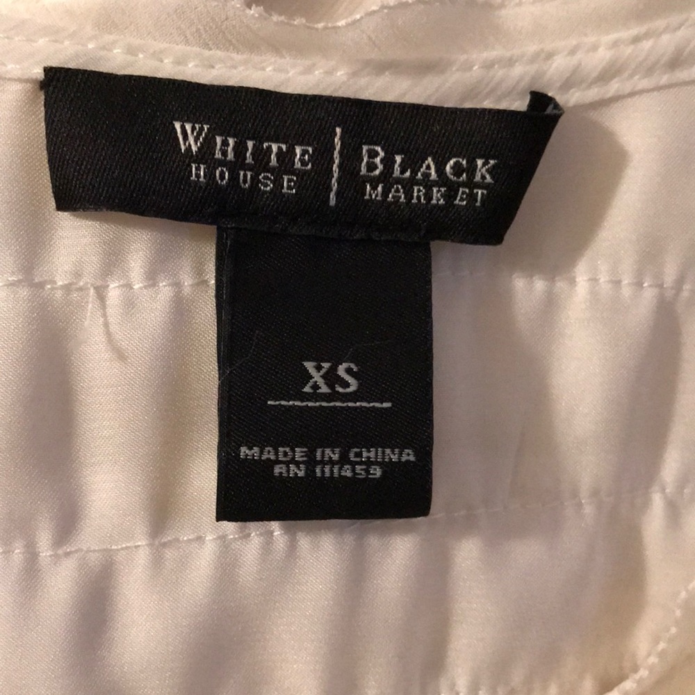 WHBM sleeveless top with ruffles & lace - Picture 3 of 5